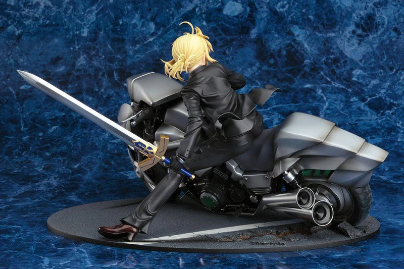 Saber - Fate/Zero - Statue 1/8 - Saber Motored Cuirassier - Good Smile Company (re-run)