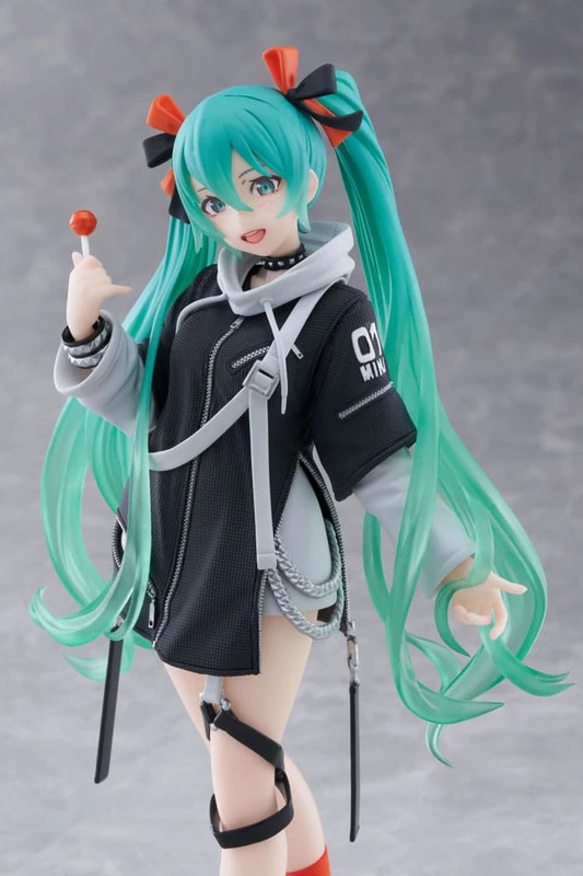 Hatsune Miku - Wonderland - Fashion Punk Ver. - Taito Prize