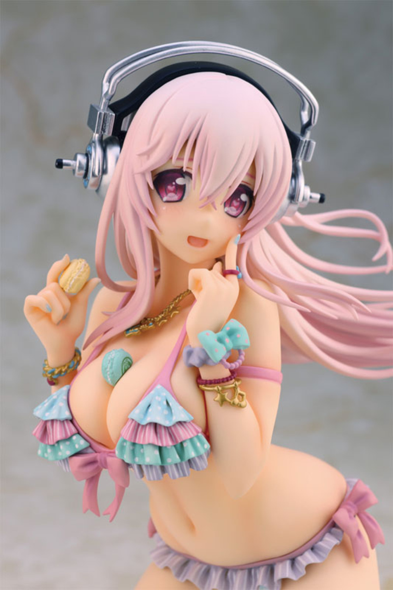 Super Sonico - Macaron Tower - Alphamax