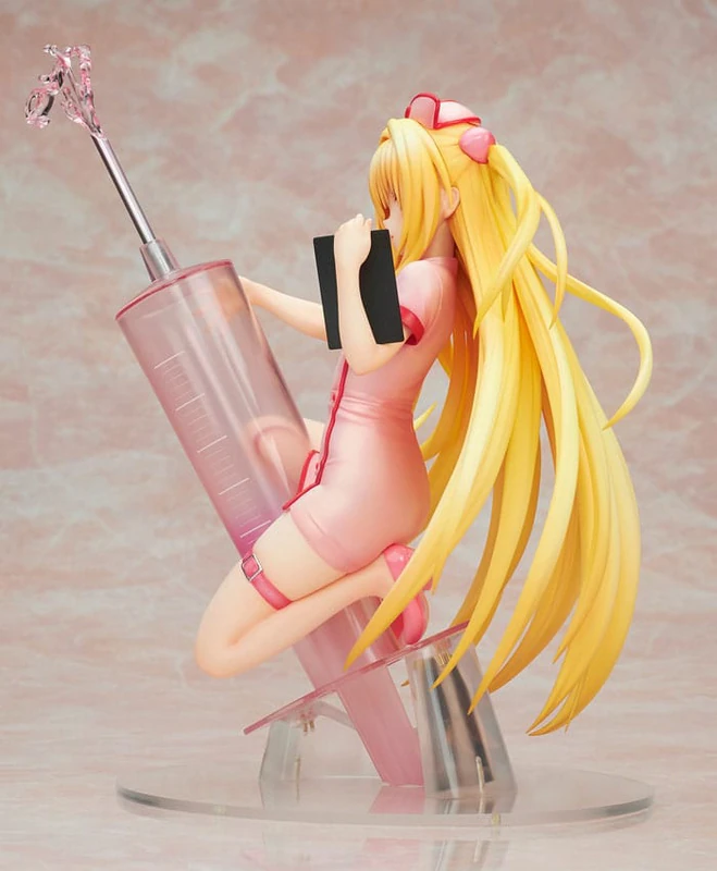 Golden Darkness Nurse Ver. (re-run) - To Love-Ru Darkness - Statue 1/7 - Alter