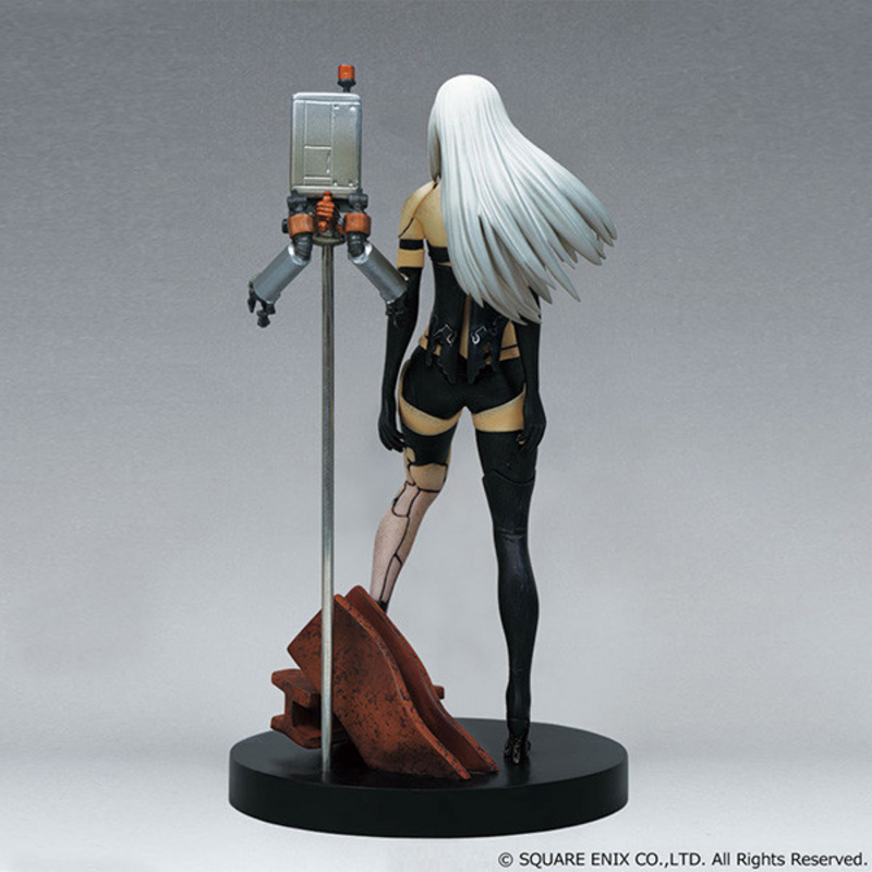 YoRHa Type A No. 2 und Pod 042 - Square Enix