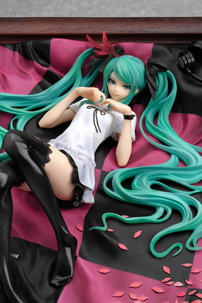 Hatsune miku world is mine. хатсуне мику world is mine. мику world is mine. хатсуне мику ворлд ис майн. мику хацунэ +18.