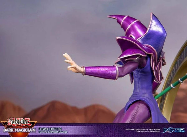 Schwarzer / Dunkler Magier - Violette Anime Edition - First 4 Figures