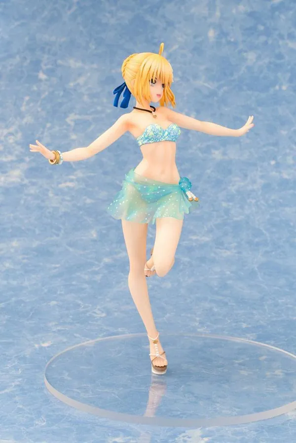 Artoria / Altria Pendragon - Saber - Resort Vacances - FunnyKnights