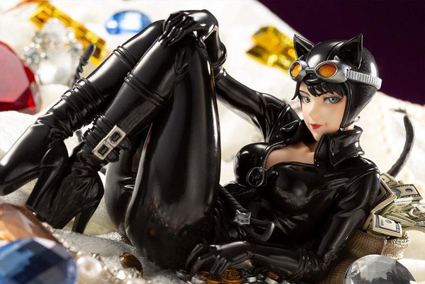 Catwoman Returns - DC Comics Bishoujo - Kotobukiya
