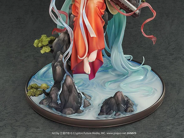 Hatsune Miku - Character Vocal Series 01 - Statue 1/7 - Gao Shan Liu Shui Ver. - Good Smile Company