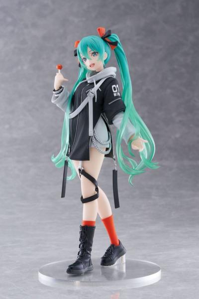 Hatsune Miku - Wonderland - Fashion Punk Ver. - Taito Prize