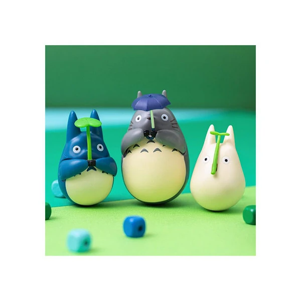 Totoro - Mein Nachbar Totoro - Figur mit rundem Boden - Big Totoro with leaf - Semic
