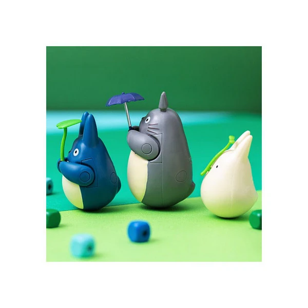 Totoro - Mein Nachbar Totoro - Figur mit rundem Boden - Big Totoro with leaf - Semic