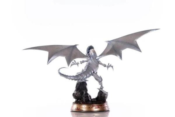 Blauäugiger Weißer Drache - Weiße Edition - First 4 Figures Yu-Gi-Oh! PVC Figur