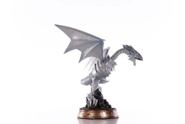 Blauäugiger Weißer Drache - Weiße Edition - First 4 Figures Yu-Gi-Oh! PVC Figur