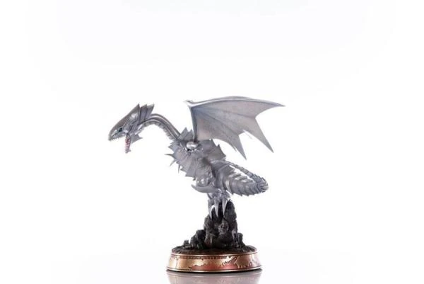 Blauäugiger Weißer Drache - Weiße Edition - First 4 Figures Yu-Gi-Oh! PVC Figur