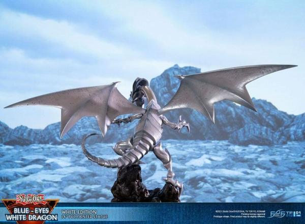 Blauäugiger Weißer Drache - Weiße Edition - First 4 Figures Yu-Gi-Oh! PVC Figur