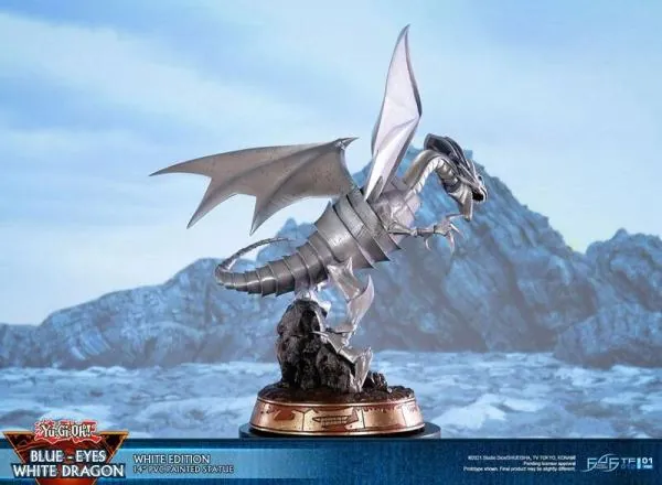 Blauäugiger Weißer Drache - Weiße Edition - First 4 Figures Yu-Gi-Oh! PVC Figur