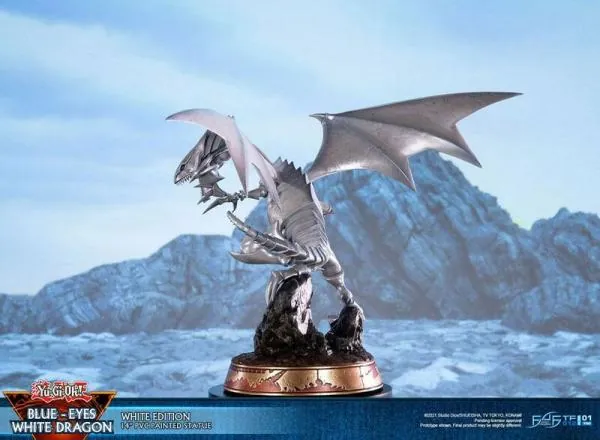 Blauäugiger Weißer Drache - Weiße Edition - First 4 Figures Yu-Gi-Oh! PVC Figur