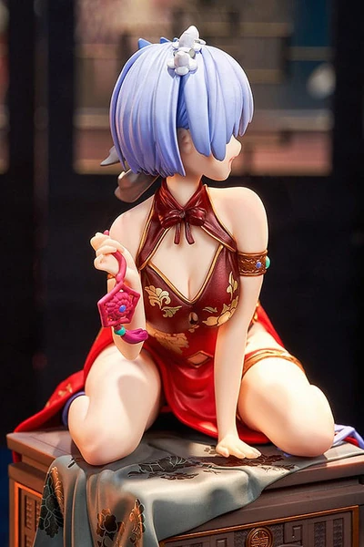  Rem: Graceful Beauty 2024 New Year Ver.- Re:ZERO -Starting Life in Another World -Statue 1/7 - Kadokawa