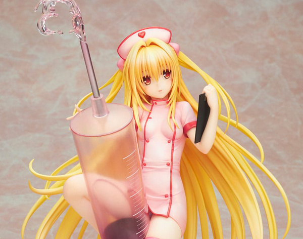Golden Darkness Nurse Ver. (re-run) - To Love-Ru Darkness - Statue 1/7 - Alter
