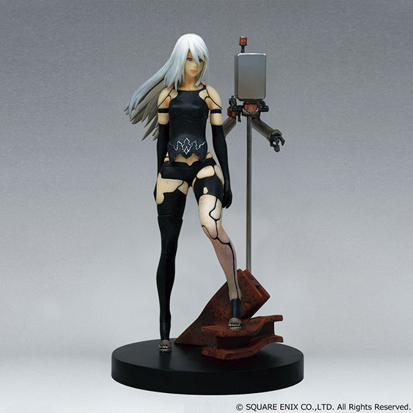YoRHa Type A No. 2 und Pod 042 - Square Enix