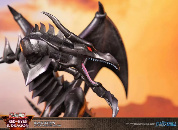 Red-Eyes B. Dragon - Yu-Gi-Oh! - Black Colour - First 4 Figures