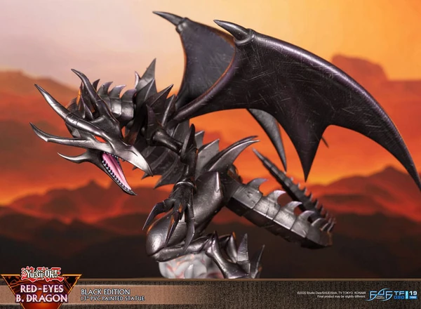 Red-Eyes B. Dragon - Yu-Gi-Oh! - Black Colour - First 4 Figures