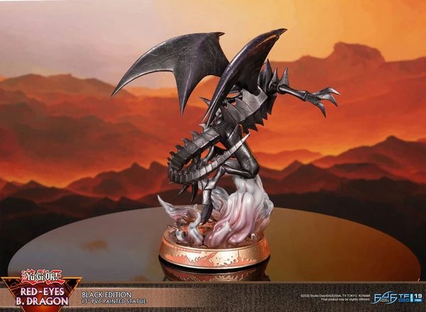 Red-Eyes B. Dragon - Yu-Gi-Oh! - Black Colour - First 4 Figures