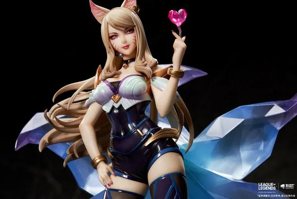 Ahri - K/DA Style - League of Legends - APEX